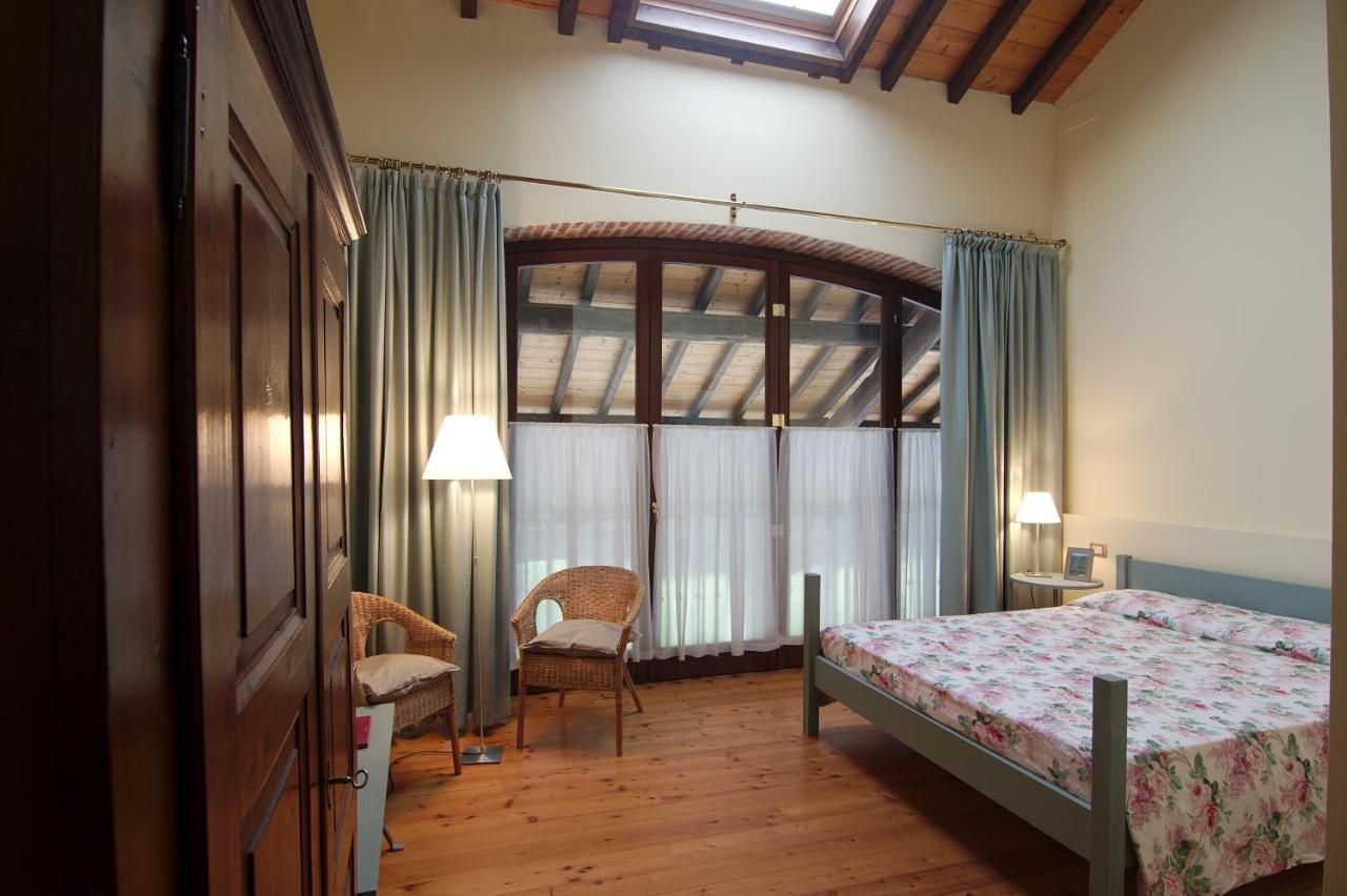 Polidora Bed and Breakfast Laveno-Mombello Exteriör bild